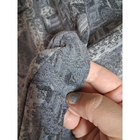 Victoria's Secret Capris Leggings Aztec Tribal Geometric Yoga Gym Workout Large - Picture 5 of 5